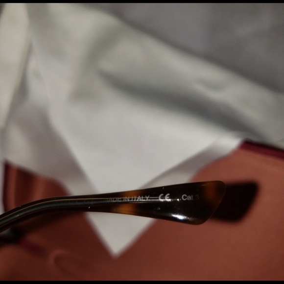 GUCCI SUNGLASS AUTHENTIC - Picture 5 of 7